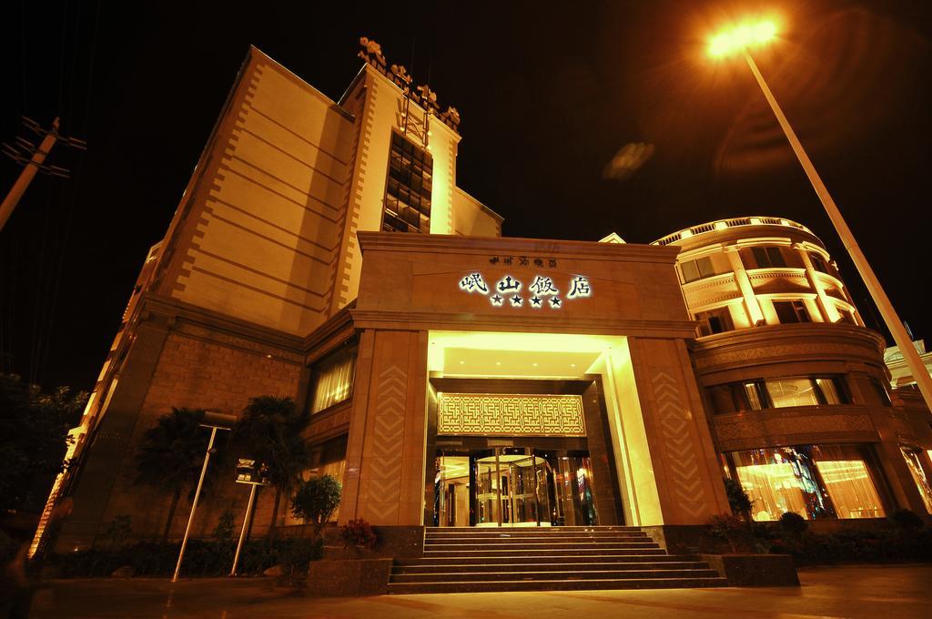 Xichang Minshan Hotel מראה חיצוני תמונה