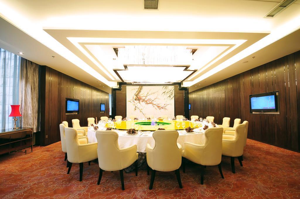 Xichang Minshan Hotel מראה חיצוני תמונה